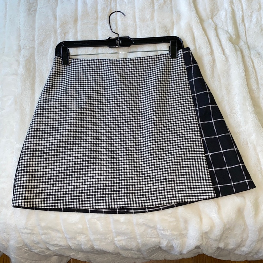 Alice + Olivia mini skirt